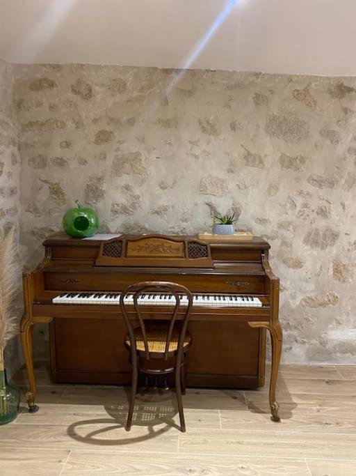 Loft En Plein Coeur Du Village Saint-Paul-de-Vence Dış mekan fotoğraf